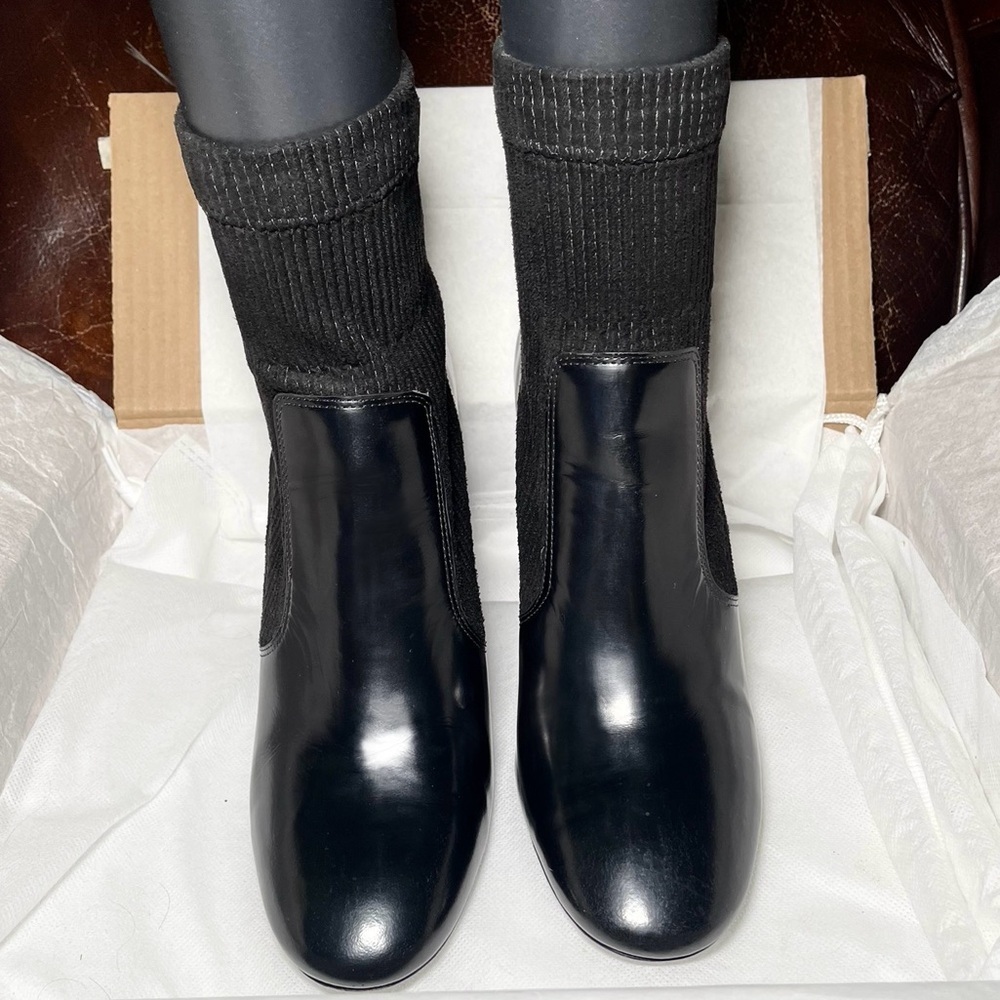 Tory Burch velvet sock booty block heels, NAPA leather black US 8.5 - Picture 2 of 10